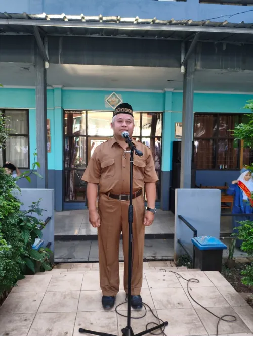 Tidak ada yang sia - sia semua ciptaan allah SWT