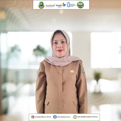 Sandra Fitriani, S.St