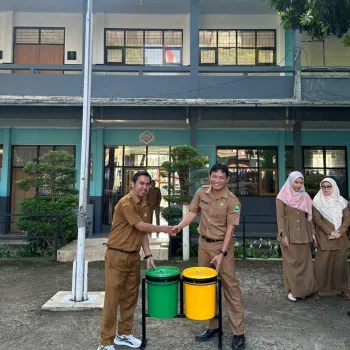 Penggantian Tong Sampah