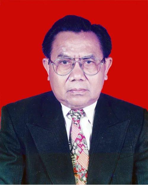 Drs.Tjuju Suryadi